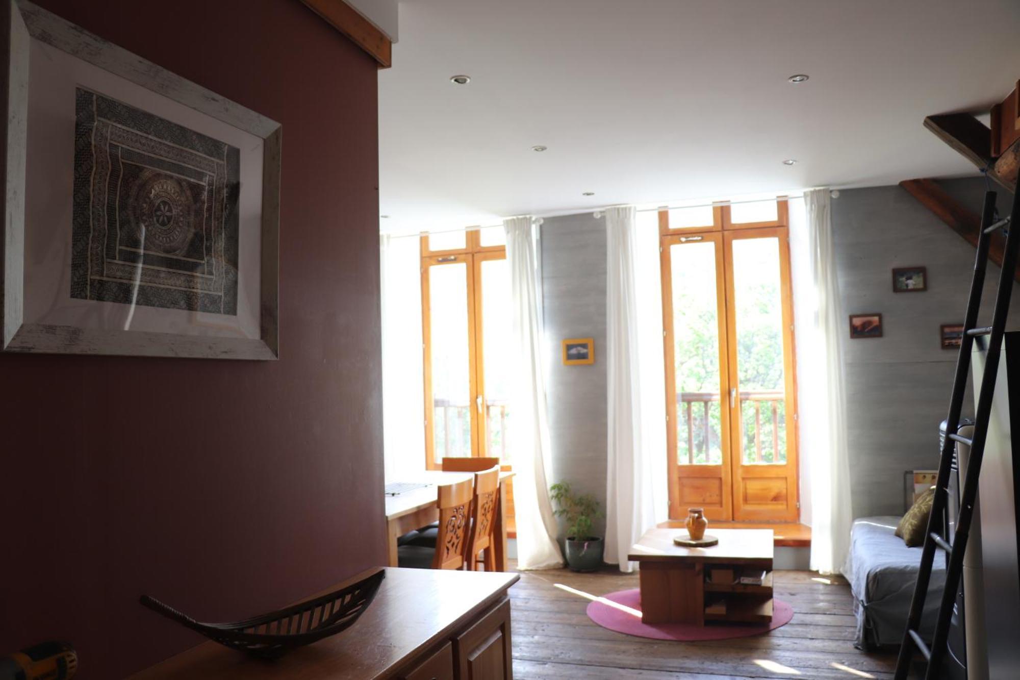 Appartement dans une maison de pays Briançon Extérieur photo